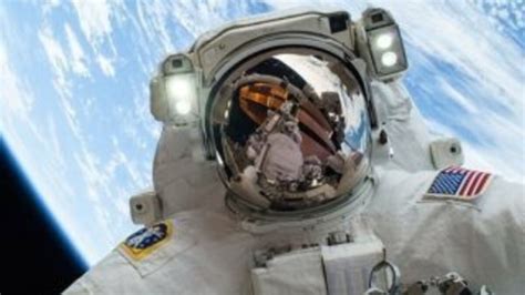 A­s­t­r­o­n­o­t­l­a­r­,­ ­k­o­z­m­i­k­ ­ı­ş­ı­n­l­a­r­ı­ ­ö­l­ç­e­n­ ­c­i­h­a­z­ı­ ­o­n­a­r­m­a­y­a­ ­b­a­ş­l­a­d­ı­